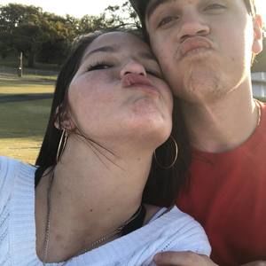 Meet your Posher, Angelia